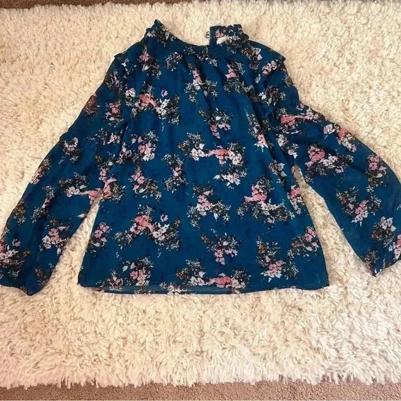 W A Y F Women Floral Blouse - size L - Picture 2 of 8